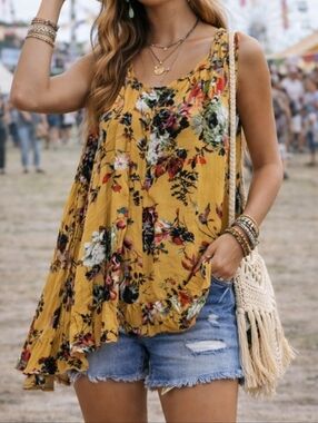 KORI AMERICA Mustard Floral Boho Swing Tank Top S | Flowy Ruffle Hem Festival